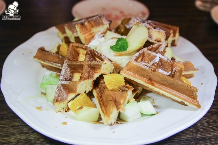 Booking書店 漫畫書店 複合式餐廳 (45 - 50).jpg