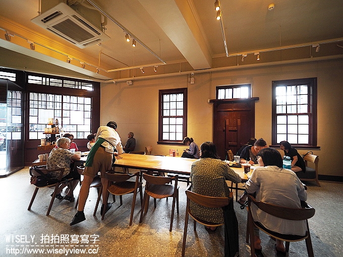 【遊記】台北市。萬華區：Starbucks 星巴克咖啡「艋舺門市」＠捷運龍山寺站附近的林家古宅