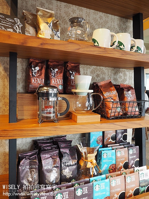 【遊記】台北市。萬華區：Starbucks 星巴克咖啡「艋舺門市」＠捷運龍山寺站附近的林家古宅