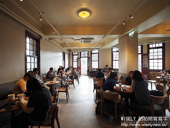 【遊記】台北市。萬華區：Starbucks 星巴克咖啡「艋舺門市」＠捷運龍山寺站附近的林家古宅