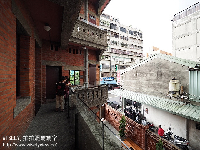 【遊記】台北市。萬華區：Starbucks 星巴克咖啡「艋舺門市」＠捷運龍山寺站附近的林家古宅