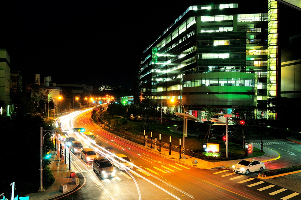 7999384313_c056cfd008_k