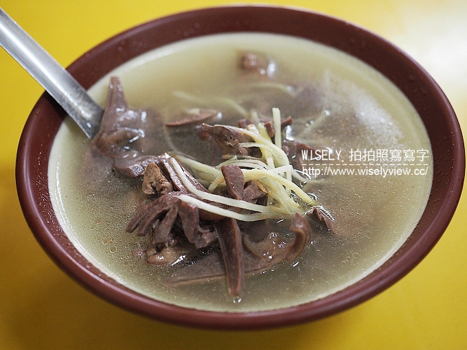 【食記】高雄前金。捷運市議會站：七賢鴨肉飯專賣店＠近一甲子的懷舊美味，在地人推薦美食