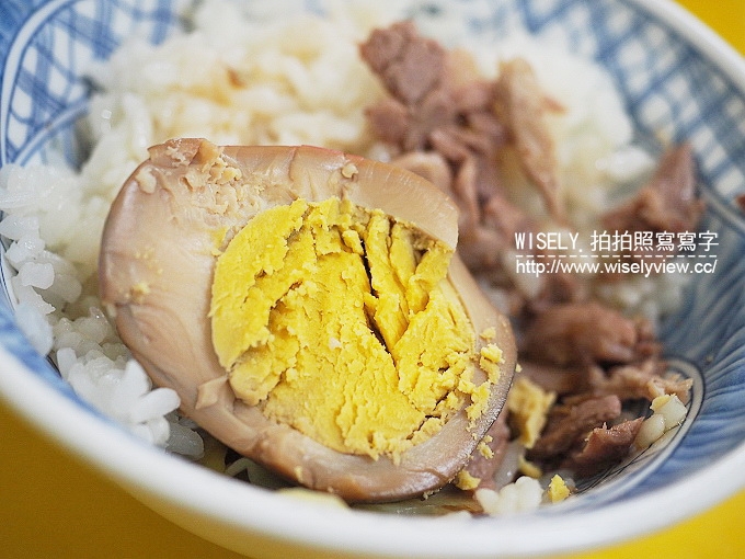 【食記】高雄前金。捷運市議會站：七賢鴨肉飯專賣店＠近一甲子的懷舊美味，在地人推薦美食