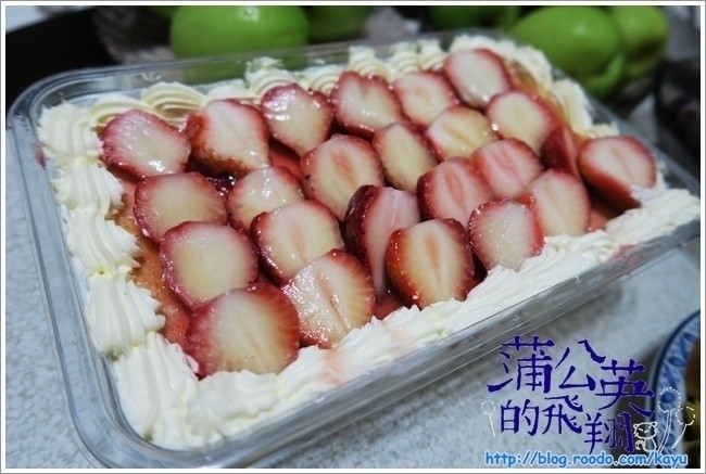 150220-COSTCO_草莓千層蛋糕04