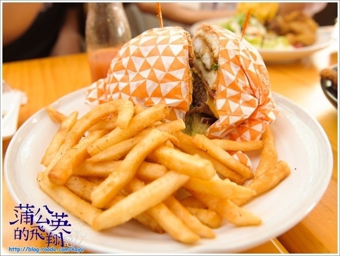 20160603-SecondFloor26二樓漢堡塔