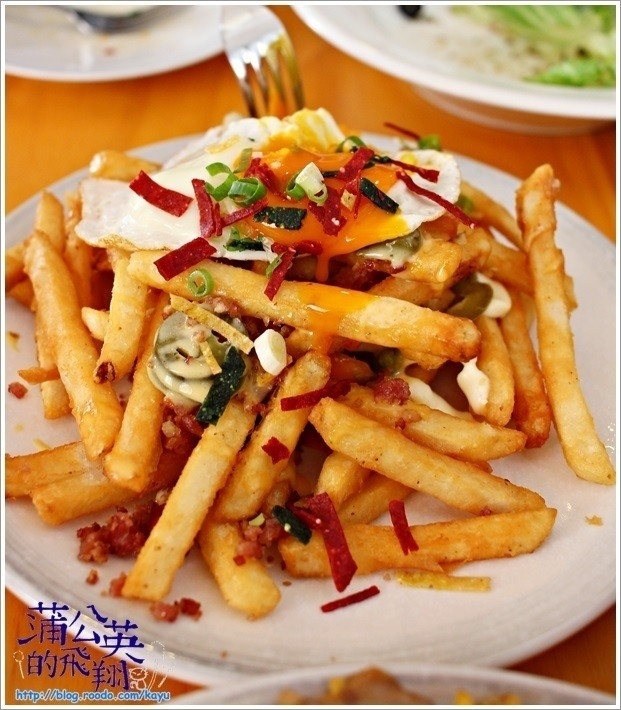 20160603-SecondFloor32垃圾薯條塔