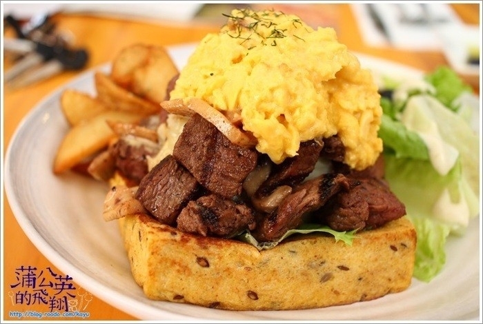 20160603-SecondFloor25