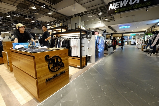 SHIN KONG MITSUKOSHI