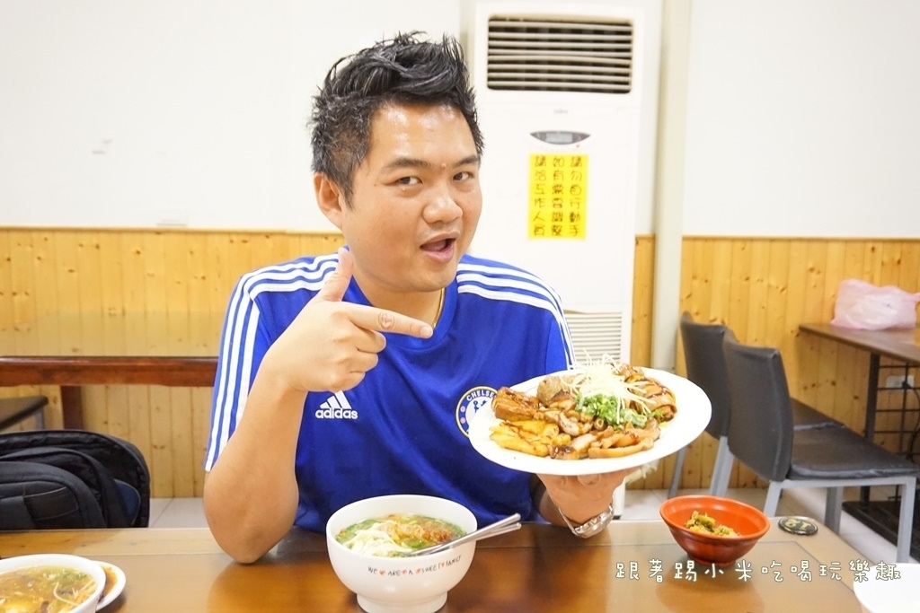 DSC09000.JPG DSC09000.JPG