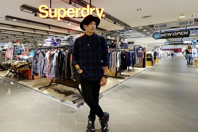 SHIN KONG MITSUKOSHI