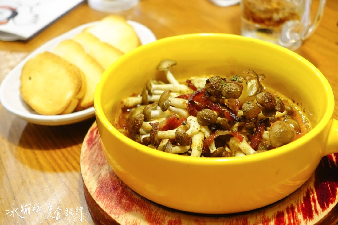 卡布里炸雞,台北居酒屋,大安區居酒屋,東區居酒屋,台北聚餐餐廳,台北喝酒餐廳,台北宵夜