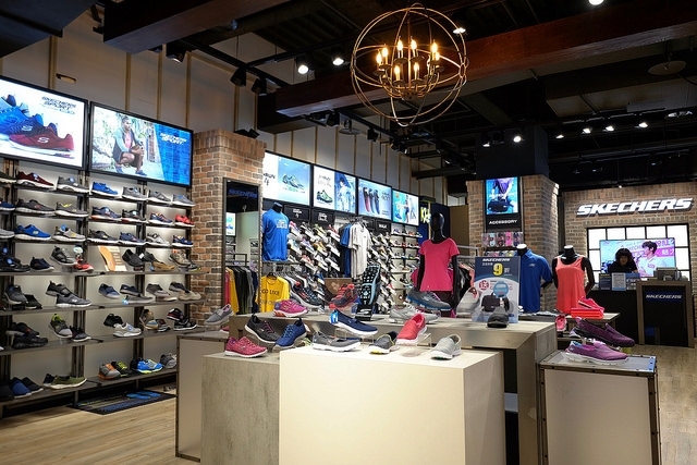 SHIN KONG MITSUKOSHI