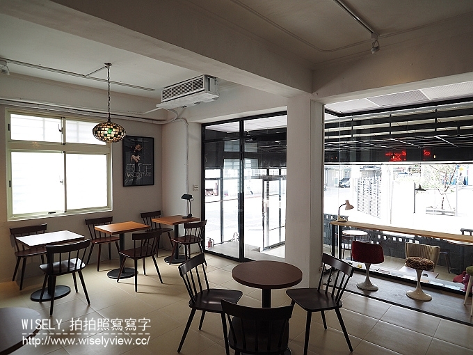 【食記】台北中正。捷運古亭站：Love; Café (咖啡輕食簡餐)＠從白天到深夜，牯嶺街裡的情感味蕾出口