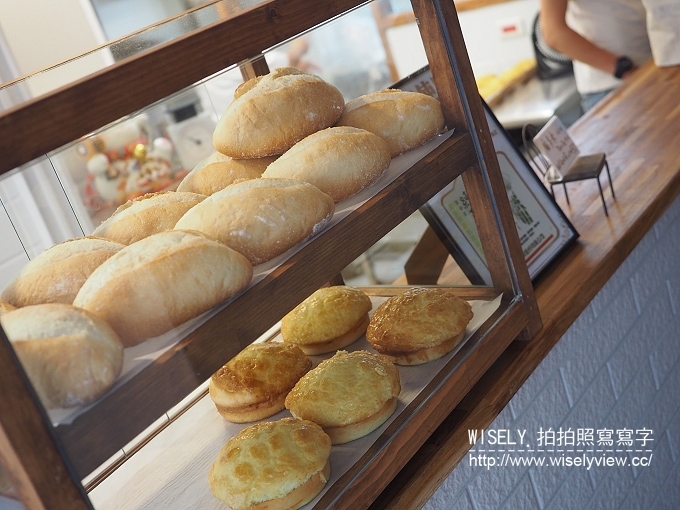 【食記】台北大安區。捷運科技大樓站：願有記(台大美食)＠冰火菠蘿油&豬扒包~港式美食