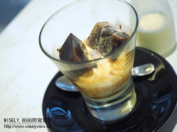 【食記】台北內湖。捷運港墘站：Double Red Café＠平價精緻又美味的南洋風格歐陸料理