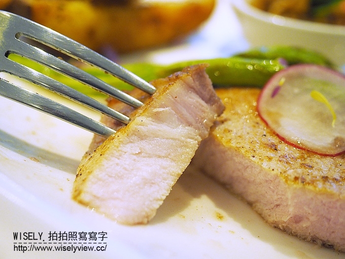 【食記】台北內湖。捷運港墘站：Double Red Café＠平價精緻又美味的南洋風格歐陸料理