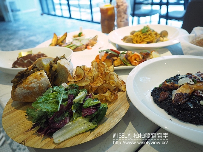 【食記】台北內湖。捷運港墘站：Double Red Café＠平價精緻又美味的南洋風格歐陸料理