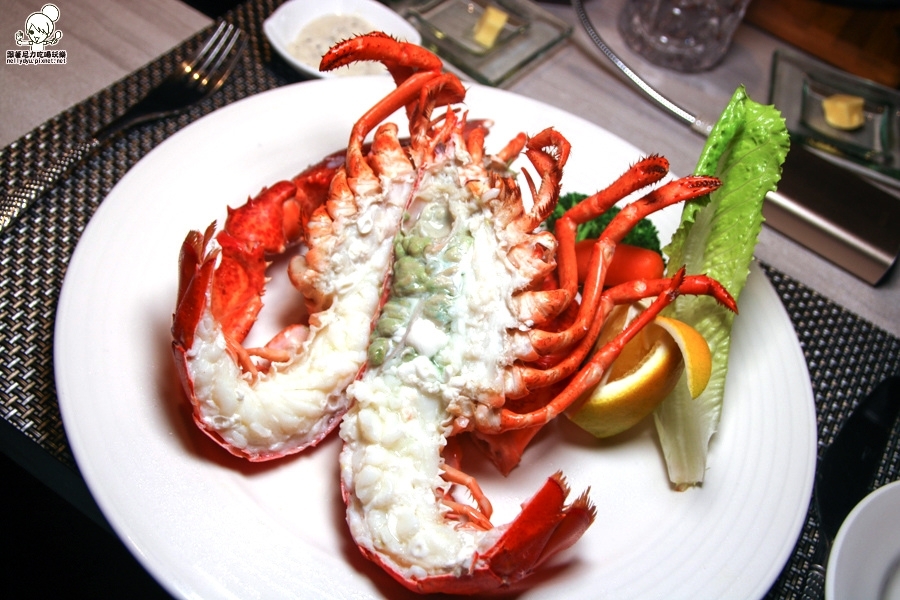 1480838552-3706766260 1480838552-3706766260