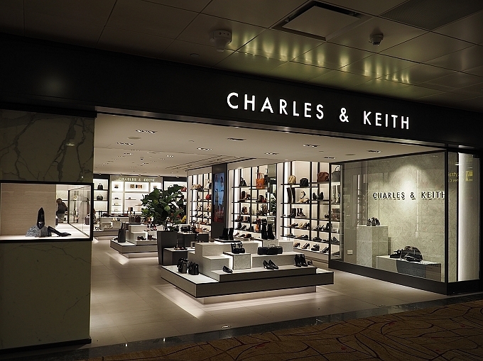 《新加坡樟宜機場第一航廈：轉機體驗與方便設施》搭乘廉航捷星航空JETSTAR輕鬆玩峇里島