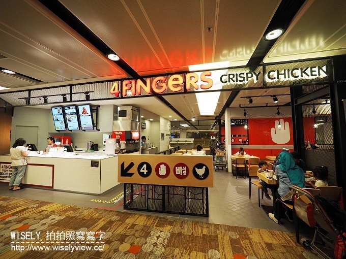 《新加坡樟宜機場第一航廈：轉機體驗與方便設施》搭乘廉航捷星航空JETSTAR輕鬆玩峇里島