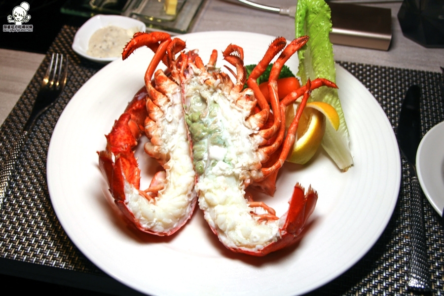 1480838551-3084172198 1480838551-3084172198