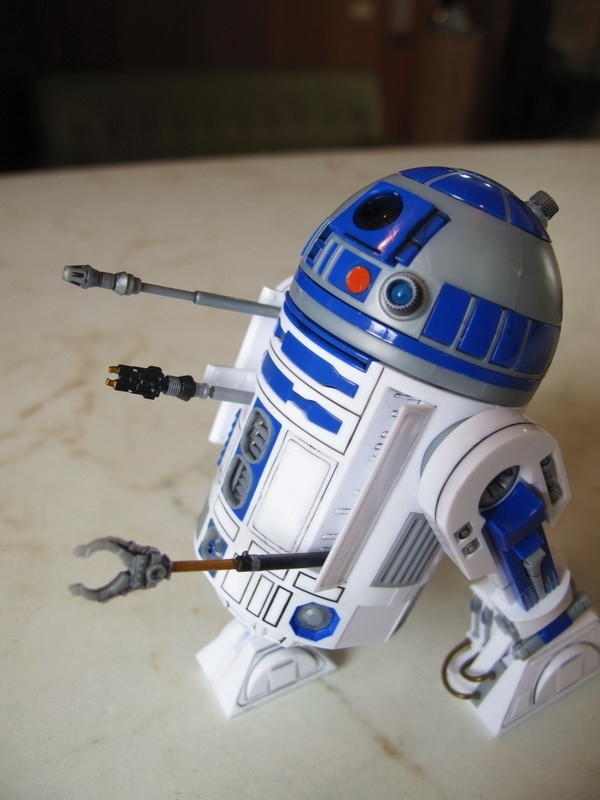 R2D2BB8-05