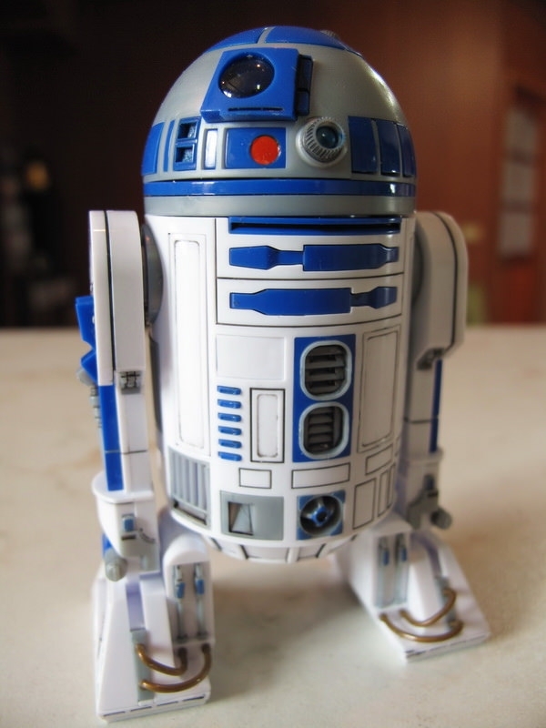 R2D2BB8-01