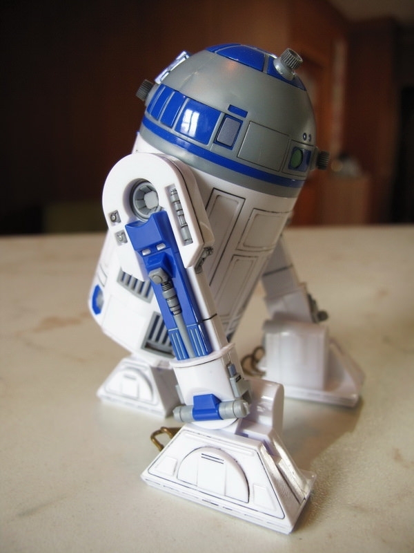 R2D2BB8-04