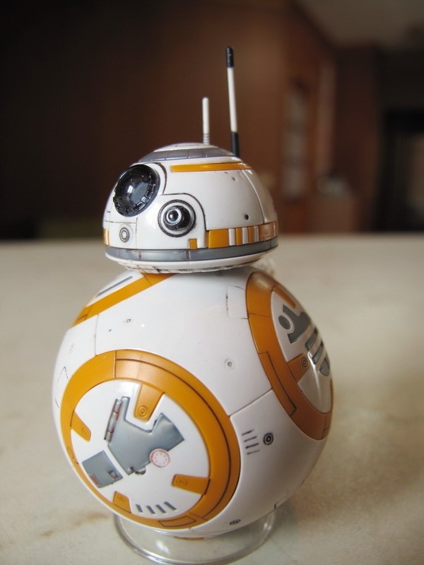 R2D2BB8-09