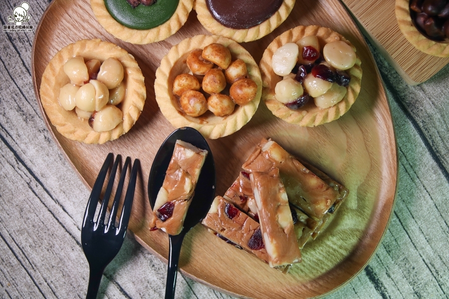 艾薇手工坊 堅果塔 夏威夷豆 禮盒 (32 - 36).jpg 艾薇手工坊 堅果塔 夏威夷豆 禮盒 (32 - 36).jpg