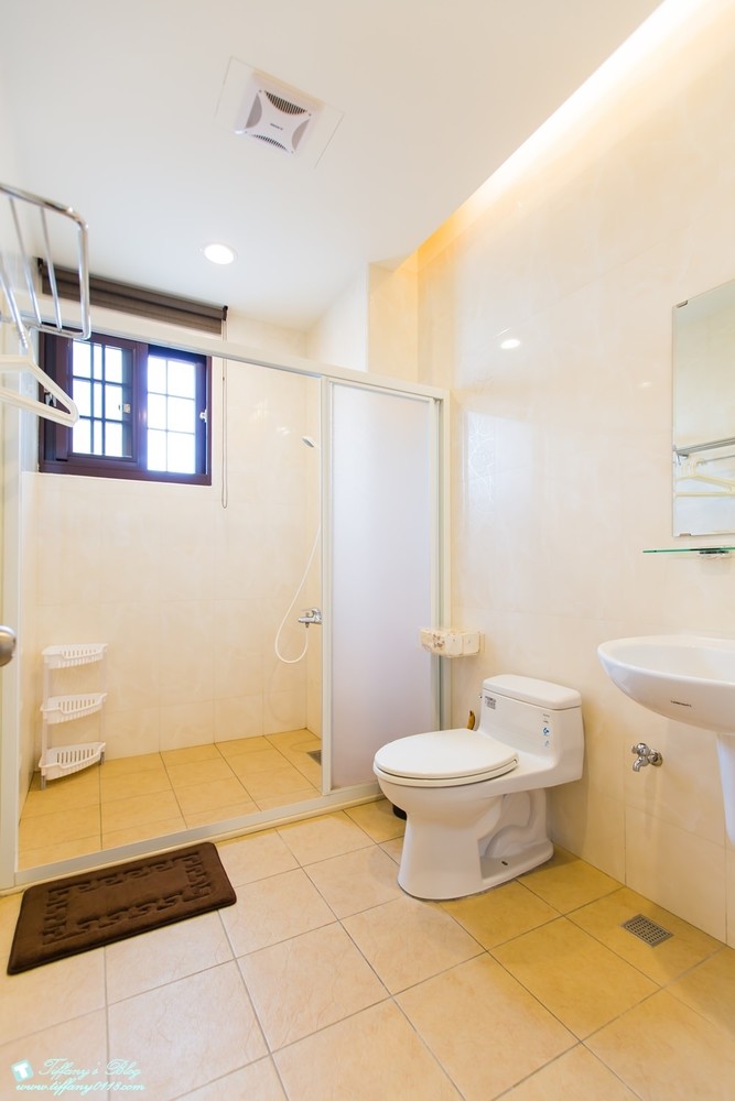 [宜蘭民宿推薦‧羅東]布朗尼民宿/有戲水池的平價包棟民宿