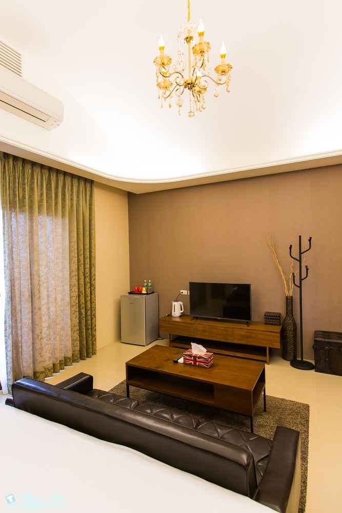 [宜蘭民宿推薦‧羅東]布朗尼民宿/有戲水池的平價包棟民宿