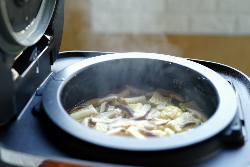 TIGER炊飯電子鍋 (24)