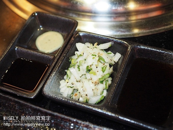 《台北市松山區。捷運板南線。忠孝敦化站美食》熊老大日式炭燒＠東區市民大道吃到飽，帝王蟹／黑毛牛／松阪豬／羊小排／壽司／刺身