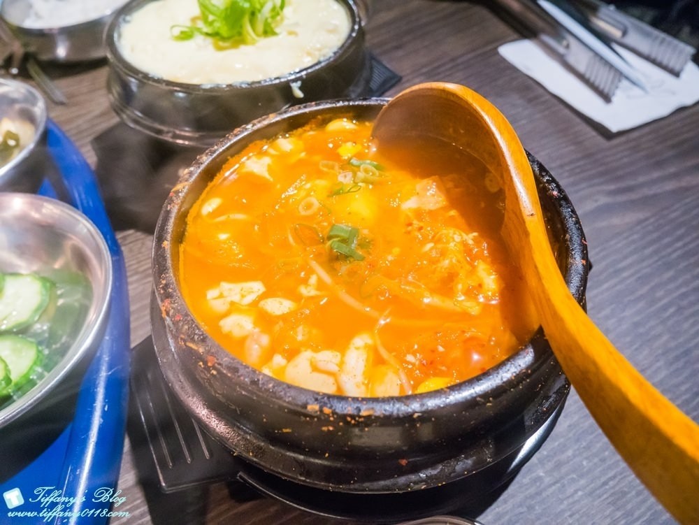 [美食‧台北]笨豬跳烤肉京華城店/韓式汽油桶烤肉適合親子嘗鮮(Bungy Jump Korean BBQ)