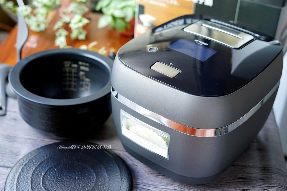 TIGER炊飯電子鍋 (4)