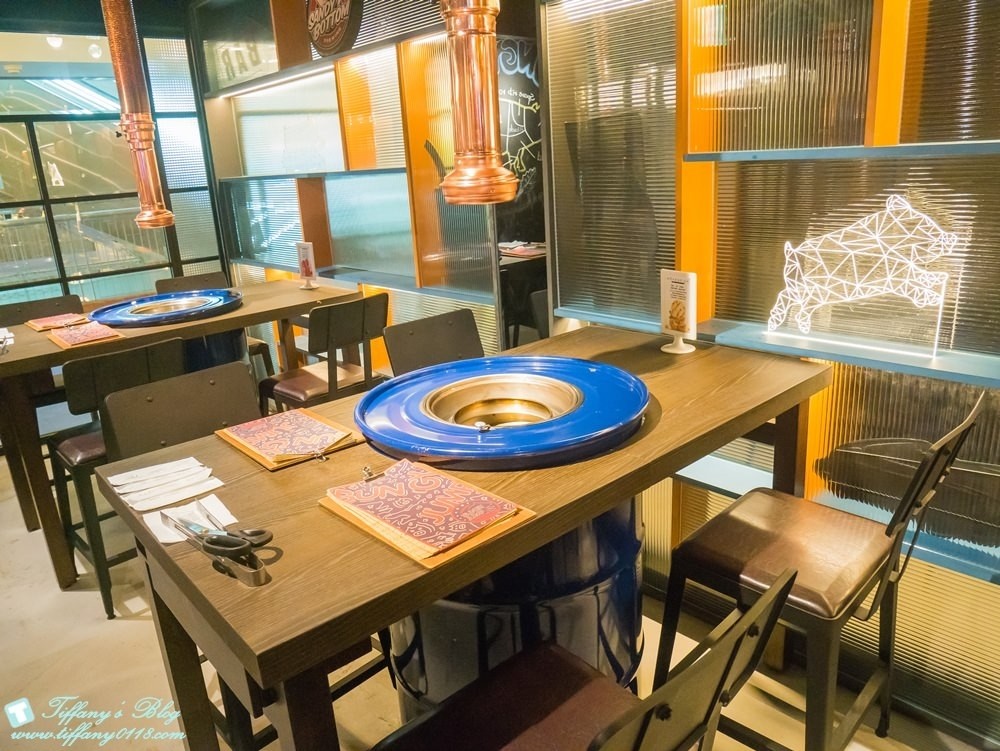 [美食‧台北]笨豬跳烤肉京華城店/韓式汽油桶烤肉適合親子嘗鮮(Bungy Jump Korean BBQ)