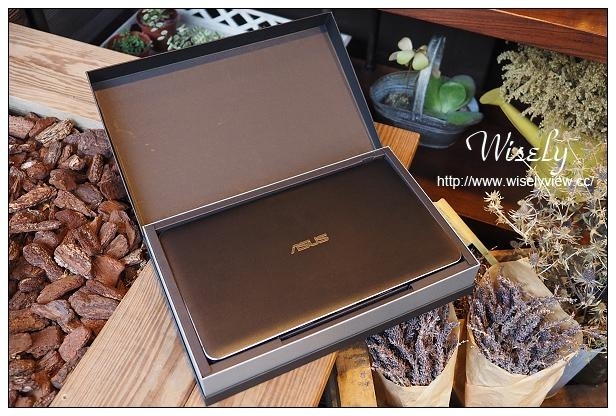 【開箱】3C。華碩筆記型電腦:ASUS Transformer Book T300Chi(開箱篇)@採Intel Core M處理器,實現極薄無風扇設計,提供長效電力與高效能