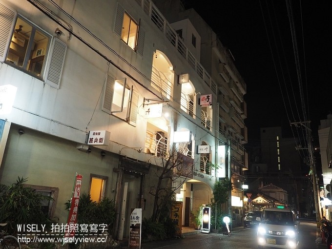 《日本沖繩自由行。景點／美食／祭典／購物／住宿 3-3》Times Car RENTAL租車自駕、Doucatty(手作染織)、自家製麵 三竹壽、神村酒造 古酒藏、美國村(VONGO & ANCHOR／Timeless bean to bar Chocolate)、雜貨屋(そ)、オレンジキッチン(定食套餐)、疾風ホルモン(和牛燒肉)