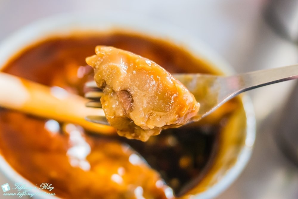 [台南‧美食]一味品碗粿(永樂市場)/在地人激推比富盛號更好吃的老味道!!