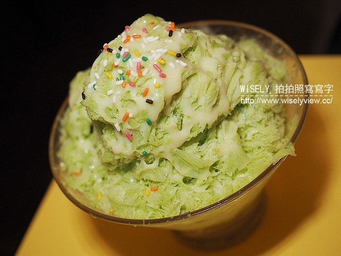 《台北市松山區。松山新店線。捷運松山站美食》饒河街夜市美食@生蠔哥(百元海鮮燒烤)、小明冰果室(雪花冰&燒麻糬)、東發號(百年油飯&肉羹&蚵仔麵線) 《台北市松山區。松山新店線。捷運松山站美食》饒河街夜市美食@生蠔哥(百元海鮮燒烤)、小明冰果室(雪花冰&燒麻糬)、東發號(百年油飯&肉羹&蚵仔麵線)