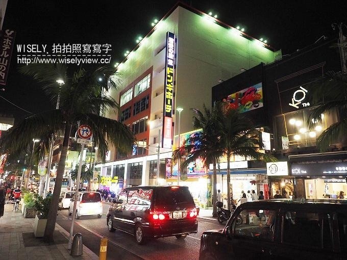 《日本沖繩自由行。景點／美食／祭典／購物／住宿 3-2》山の茶屋樂水／玉城燒、糸滿漁民食堂、八重瀨公園／中本鮮魚店、自衛隊知念屯地／知念岬公園／Café Curcuma、鐘乳石洞Cave Café／Okinawa World、琉球新麺 通堂、萬國屋民泊(Airbnb)、國際通屋台村