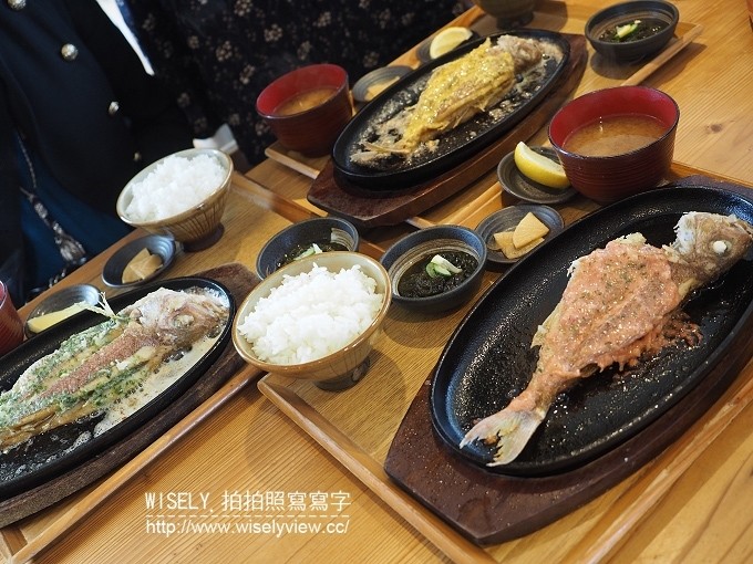 《日本沖繩自由行。景點／美食／祭典／購物／住宿 3-2》山の茶屋樂水／玉城燒、糸滿漁民食堂、八重瀨公園／中本鮮魚店、自衛隊知念屯地／知念岬公園／Café Curcuma、鐘乳石洞Cave Café／Okinawa World、琉球新麺 通堂、萬國屋民泊(Airbnb)、國際通屋台村