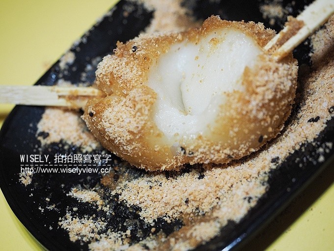 《台北市松山區。松山新店線。捷運松山站美食》饒河街夜市美食@生蠔哥(百元海鮮燒烤)、小明冰果室(雪花冰&燒麻糬)、東發號(百年油飯&肉羹&蚵仔麵線) 《台北市松山區。松山新店線。捷運松山站美食》饒河街夜市美食@生蠔哥(百元海鮮燒烤)、小明冰果室(雪花冰&燒麻糬)、東發號(百年油飯&肉羹&蚵仔麵線)