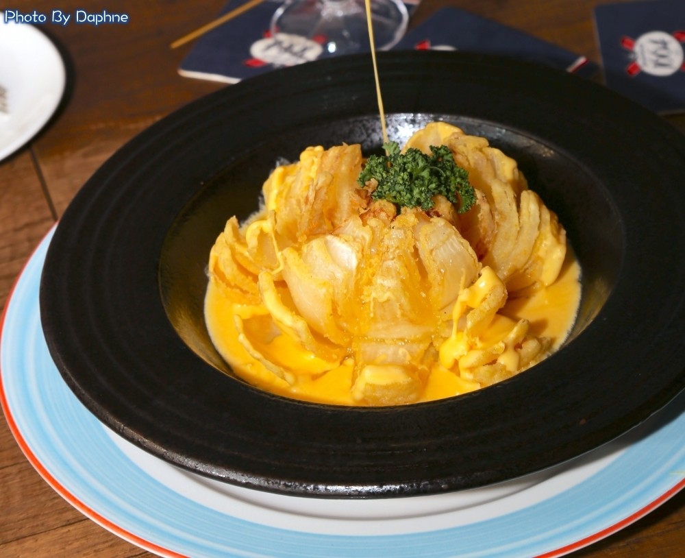 台中西區美食 Nine High 久嗨微醺壹號店 創意調飲 私廚料理餐酒館 不喝酒的女孩來這裡不會變壁花