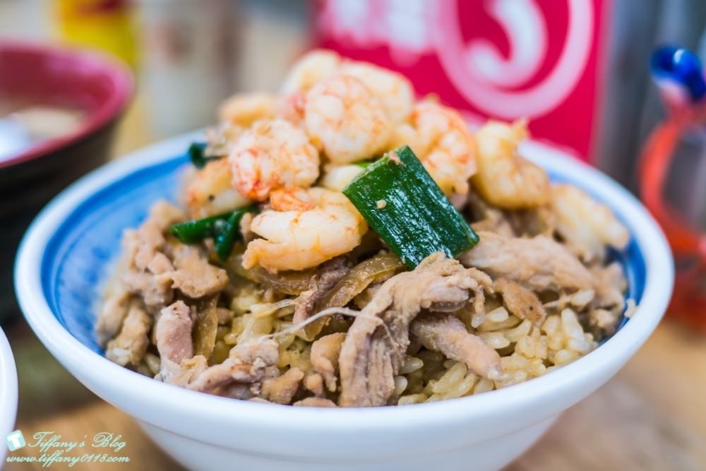 [台南‧美食]集品蝦仁飯/海安路必吃老味道/跟矮仔成蝦仁飯各有擁戴者