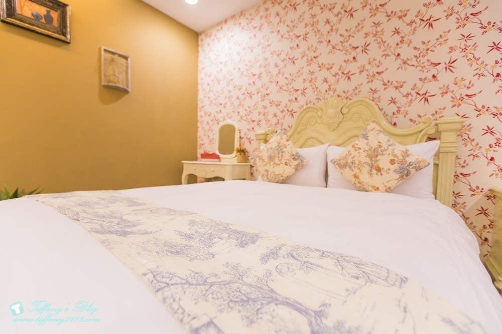 [台南‧住宿]英倫花園民宿/近安平老街及文章牛肉湯、王氏魚皮必吃美食