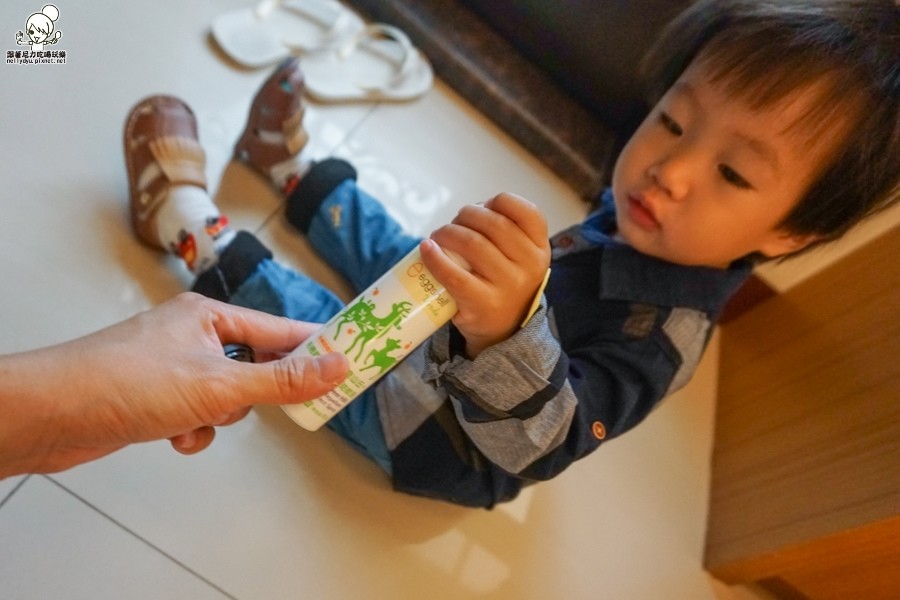 有機精油驅蚊貼片 天然 寶寶 小朋友-07408.jpg 有機精油驅蚊貼片 天然 寶寶 小朋友-07408.jpg