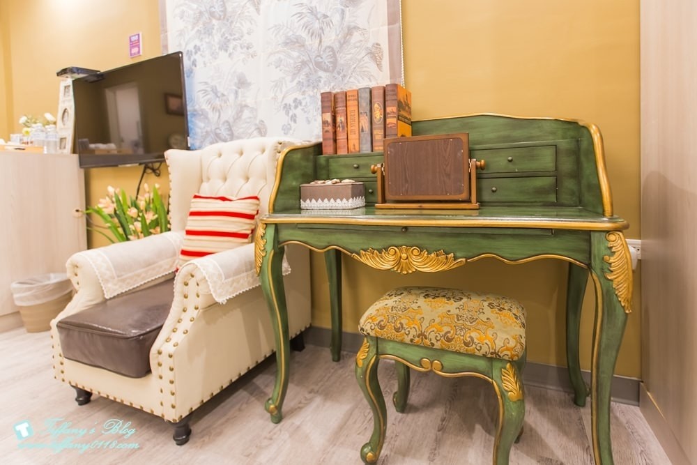 [台南‧住宿]英倫花園民宿/近安平老街及文章牛肉湯、王氏魚皮必吃美食